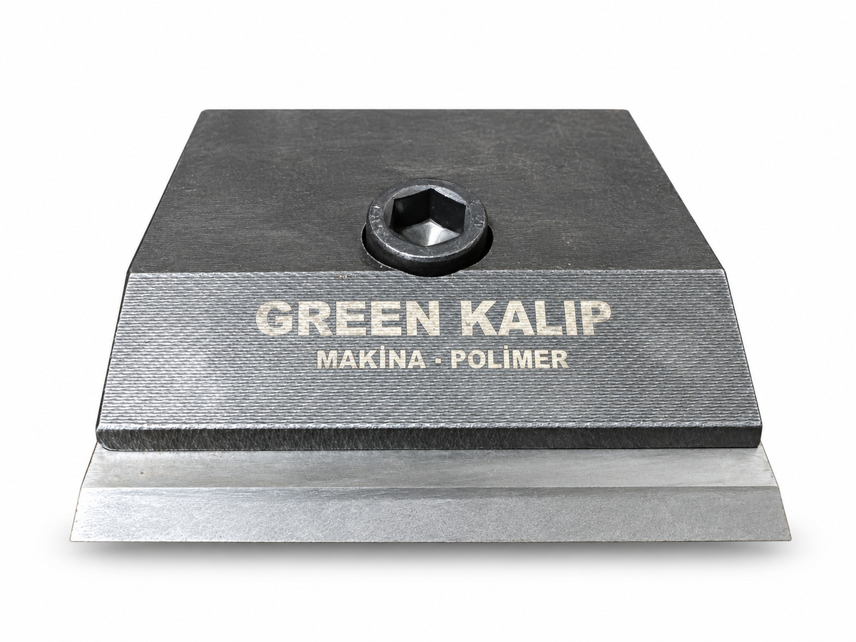 Cutter compactor knife holder